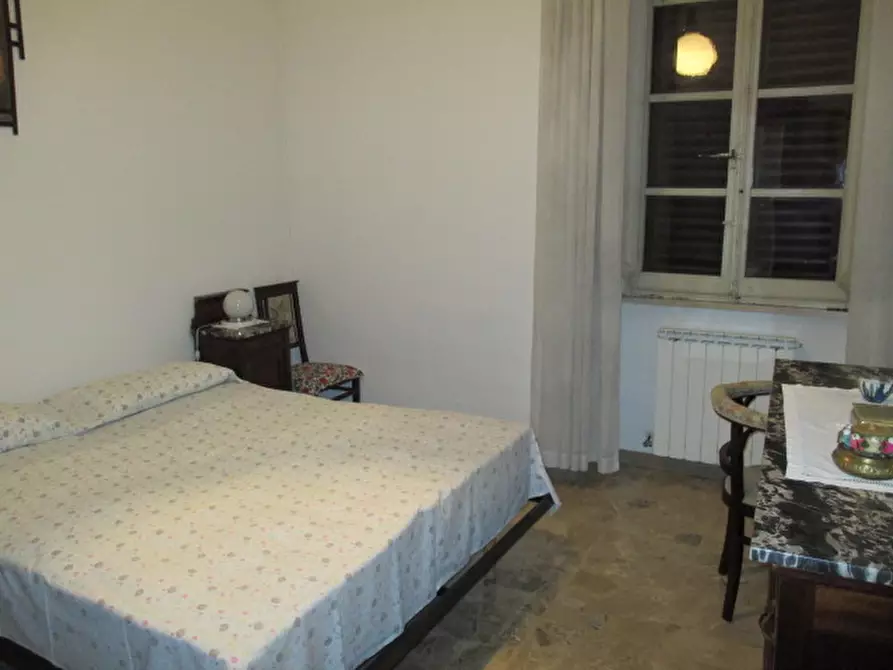 Immagine 21 di Palazzo in vendita  a Ostra