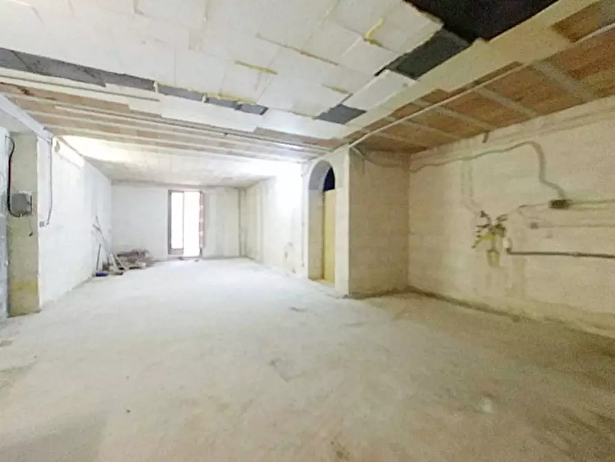 Immagine 29 di Villa in vendita  in Ardig a Fasano