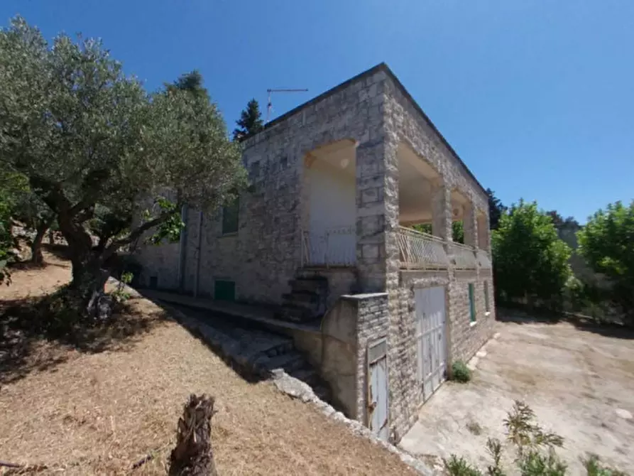 Immagine 40 di Villa in vendita  in Ardig a Fasano