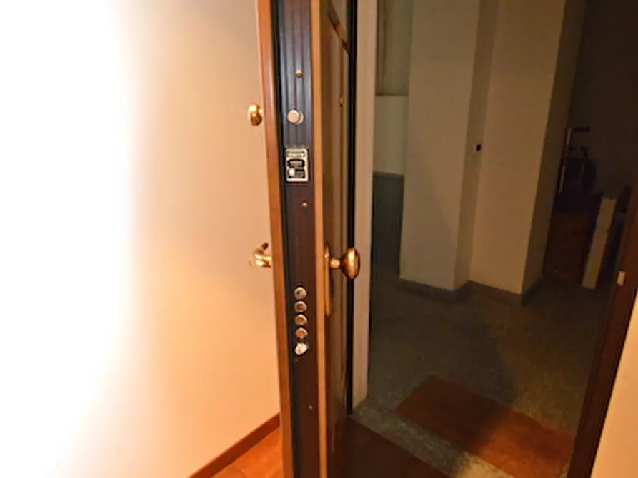 Immagine 17 di Appartamento in affitto  in Via Garibaldi a Torino