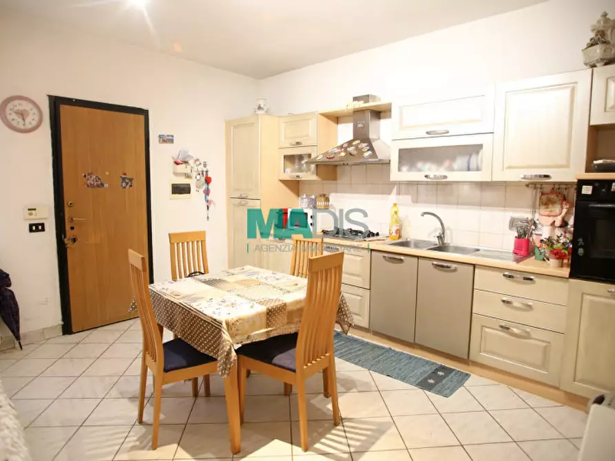 Immagine 4 di Casa indipendente in vendita  in via cava a Prato