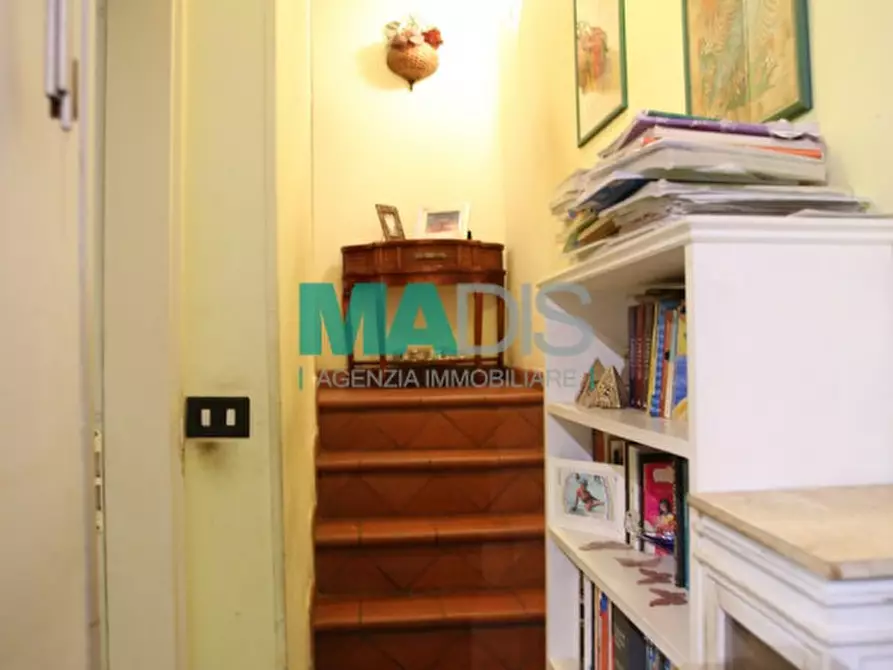 Immagine 5 di Casa indipendente in vendita  in via cava a Prato