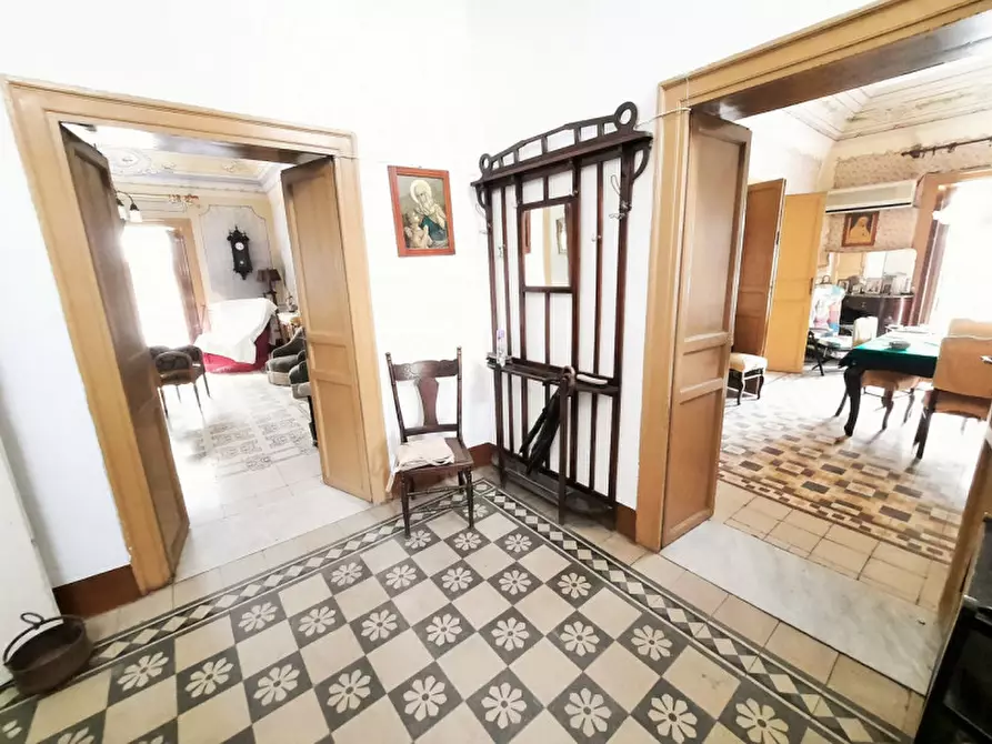 Immagine 7 di Palazzo in vendita  in Via Gioberti a Partinico
