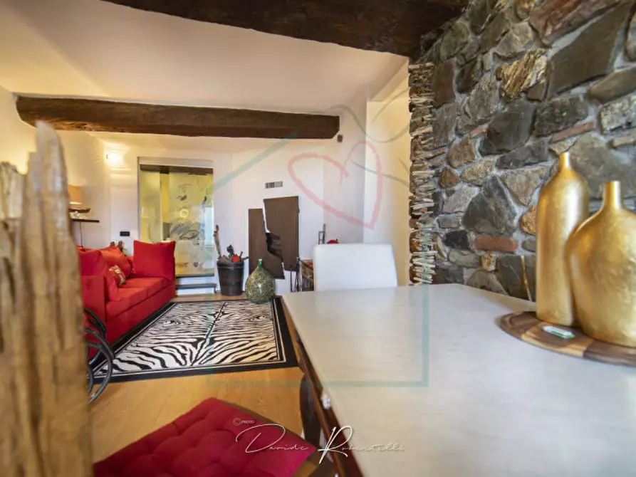 Immagine 7 di Loft/Open space in vendita  in via circonvallazione a Ameglia