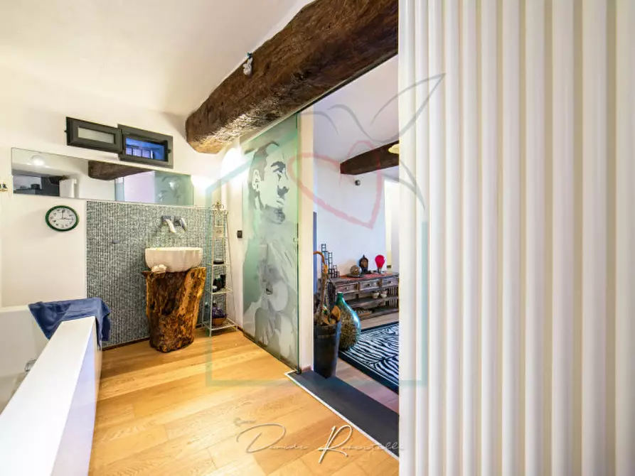 Immagine 9 di Loft/Open space in vendita  in via circonvallazione a Ameglia