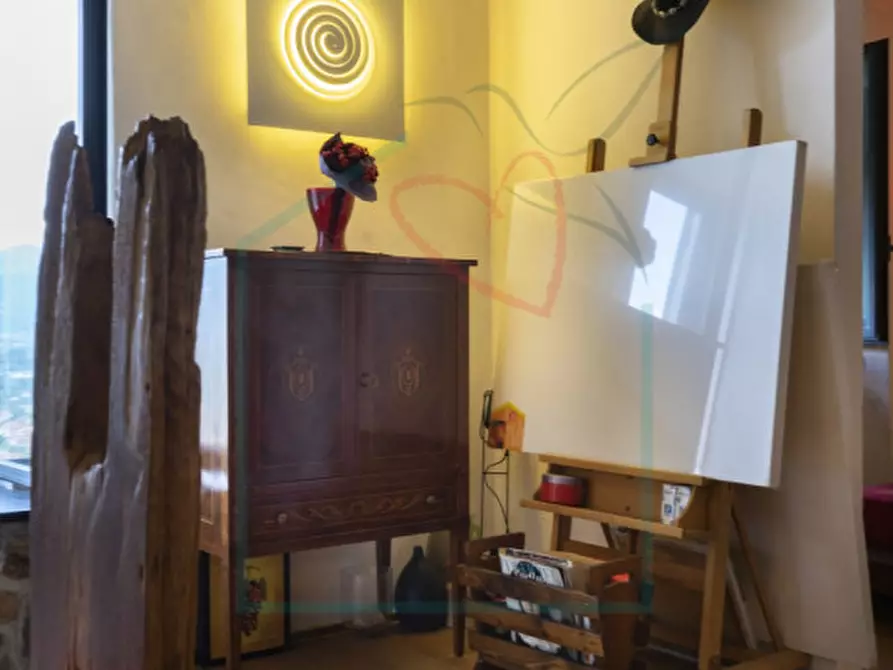Immagine 11 di Loft/Open space in vendita  in via circonvallazione a Ameglia