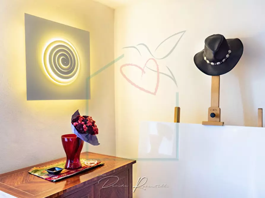 Immagine 14 di Loft/Open space in vendita  in via circonvallazione a Ameglia