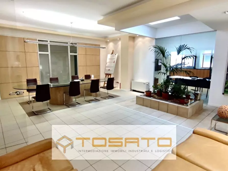 Immagine 4 di Ufficio in vendita  a Zevio