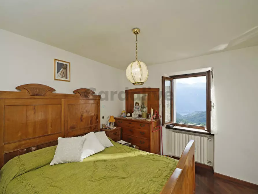 Immagine 15 di Casa indipendente in vendita  in Via Simosegna a Tremosine