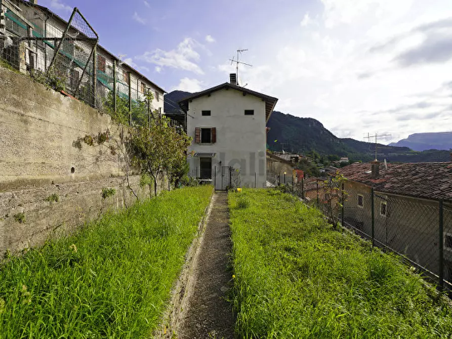 Immagine 19 di Casa indipendente in vendita  in Via Simosegna a Tremosine