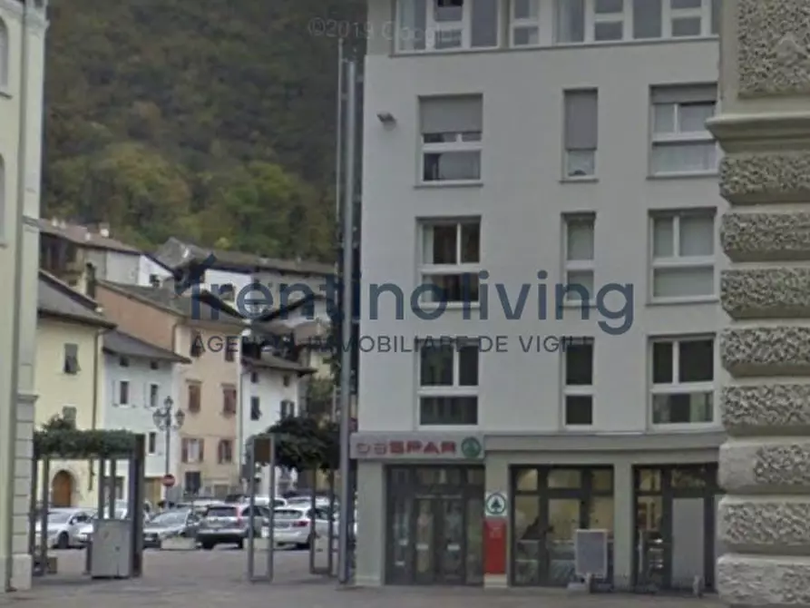 Immagine 2 di Garage in vendita  in Piazza delle Erbe a Mezzolombardo