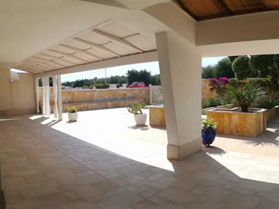 Immagine 20 di Villa in vendita  in CAPITOLO a Monopoli