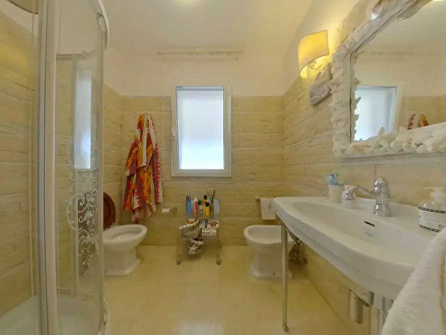 Immagine 35 di Villa in vendita  in CAPITOLO a Monopoli