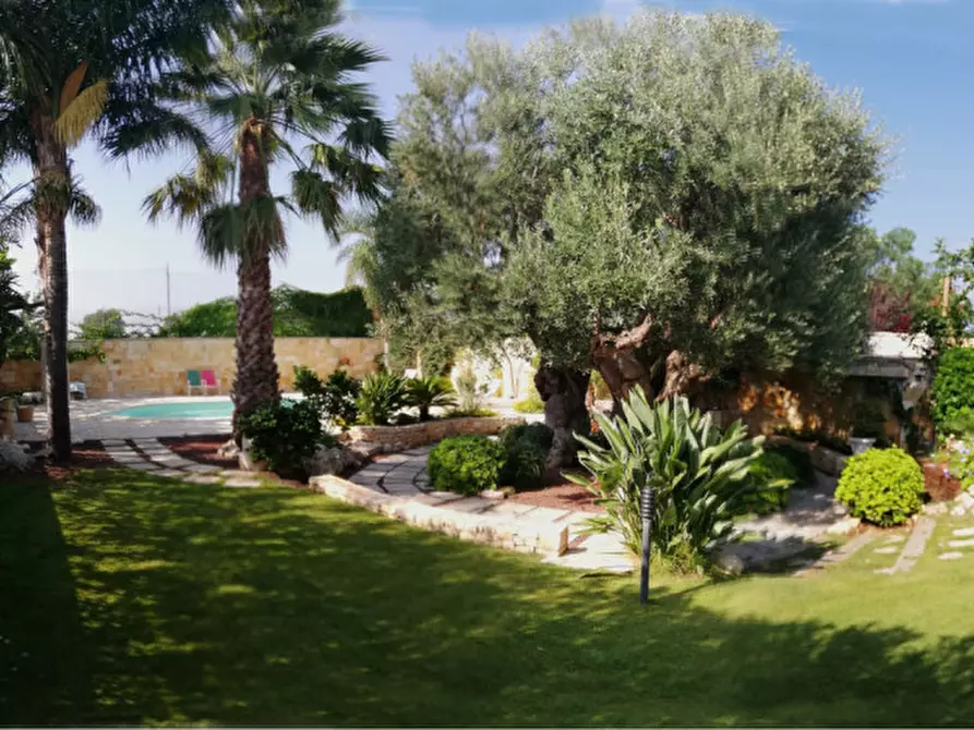 Immagine 59 di Villa in vendita  in CAPITOLO a Monopoli