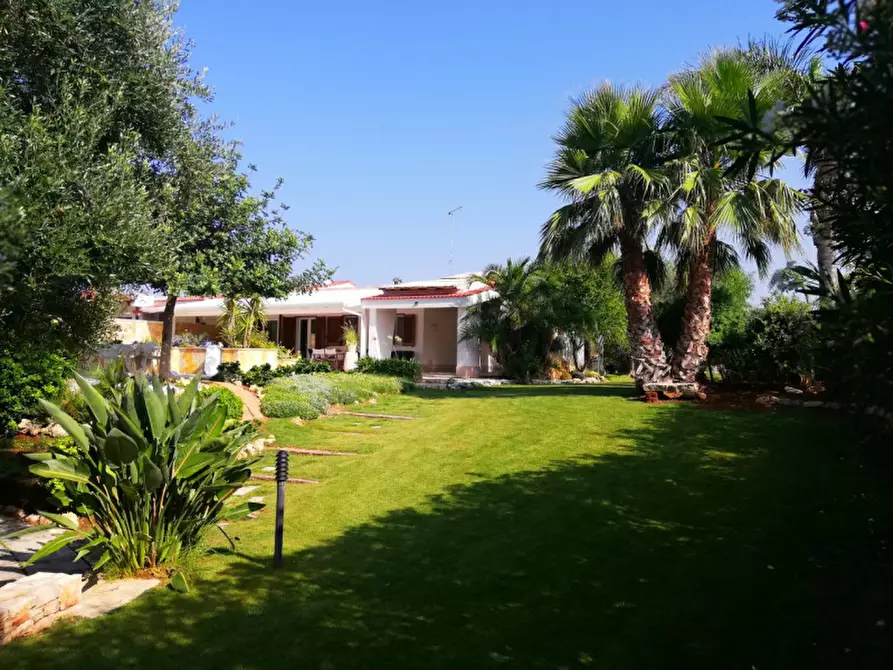 Immagine 61 di Villa in vendita  in CAPITOLO a Monopoli