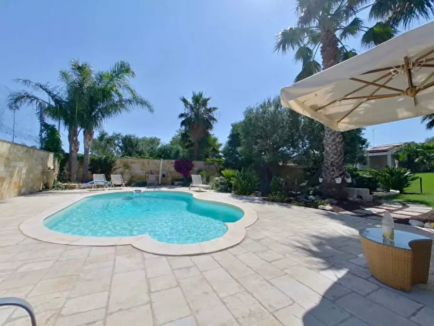 Immagine 65 di Villa in vendita  in CAPITOLO a Monopoli