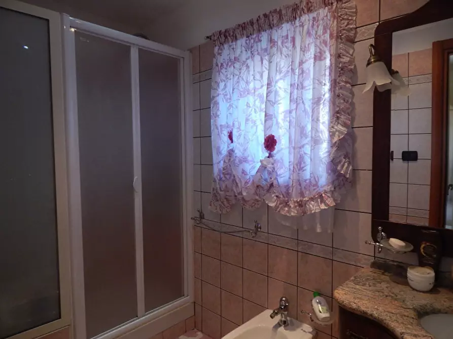 Immagine 5 di Villa in vendita  in via della galleria a Soverato