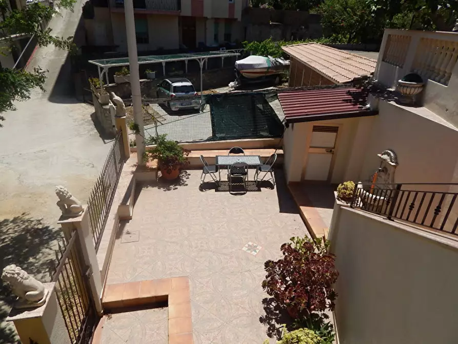 Immagine 13 di Villa in vendita  in via della galleria a Soverato