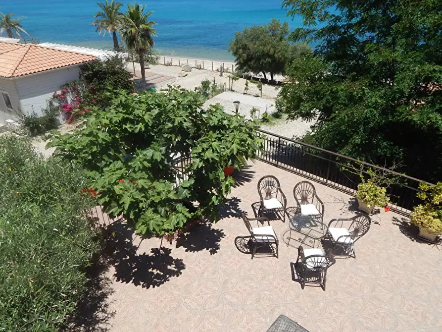 Immagine 17 di Villa in vendita  in via della galleria a Soverato