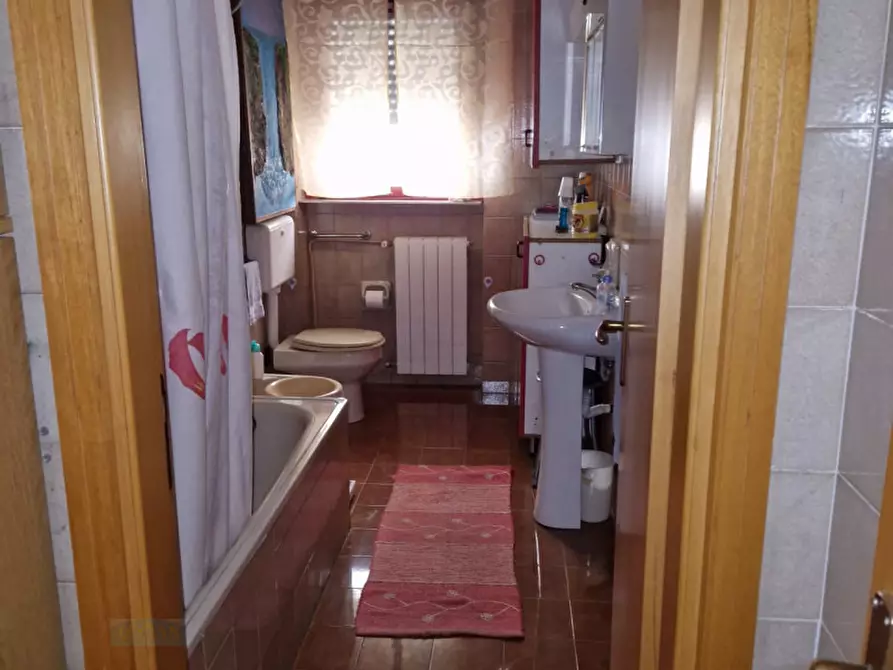 Immagine 15 di Appartamento in vendita  in Via Sacerdote Paolo Lisi a Ceglie Messapico