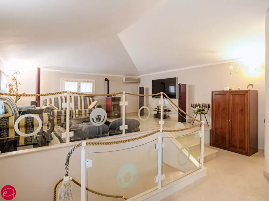 Immagine 25 di Villa in vendita  a Montiano