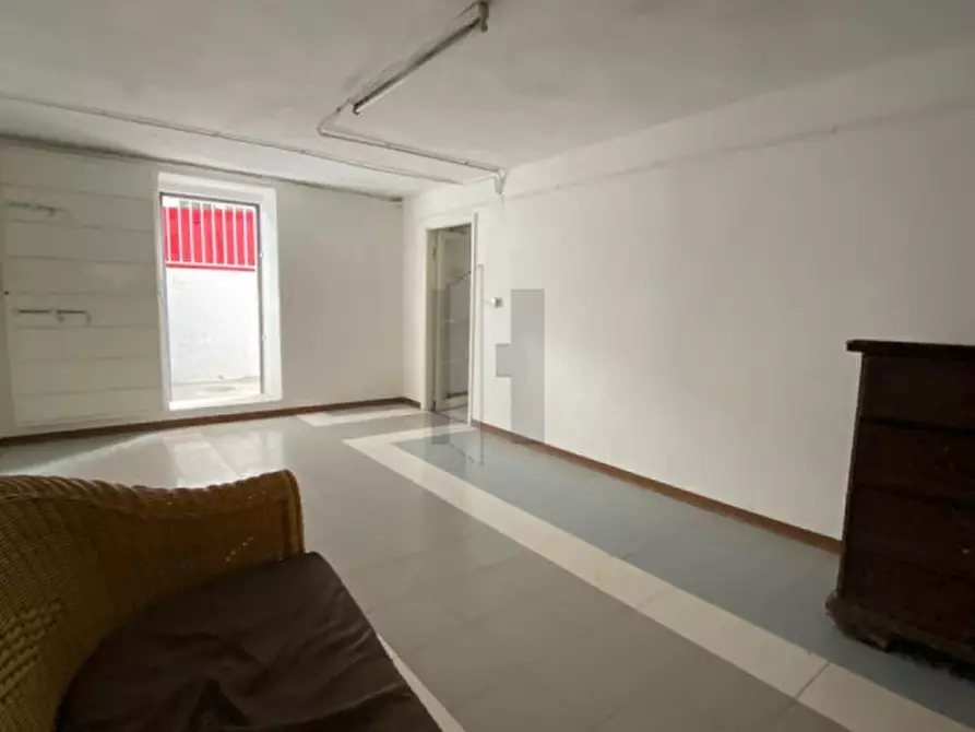 Immagine 10 di Magazzino in affitto  in Via San Zeno 141 a Brescia