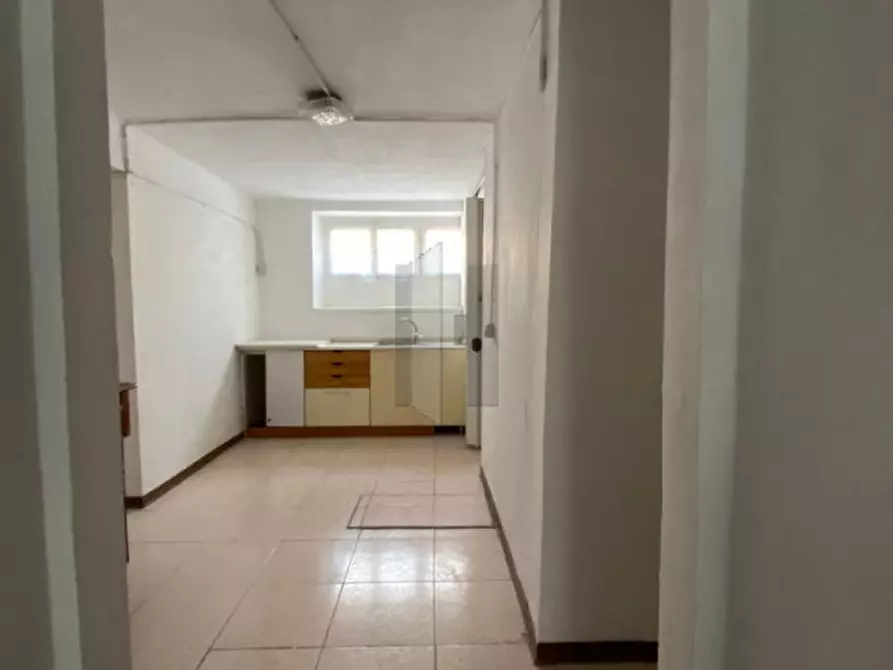 Immagine 13 di Magazzino in affitto  in Via San Zeno 141 a Brescia