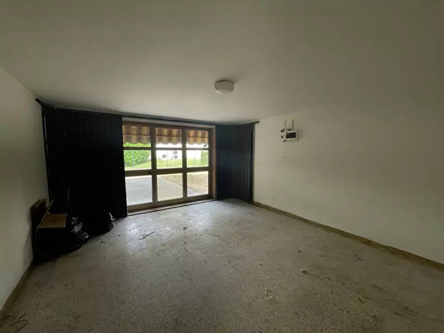 Immagine 14 di Casa indipendente in vendita  in VIA PASCOLI a Salzano