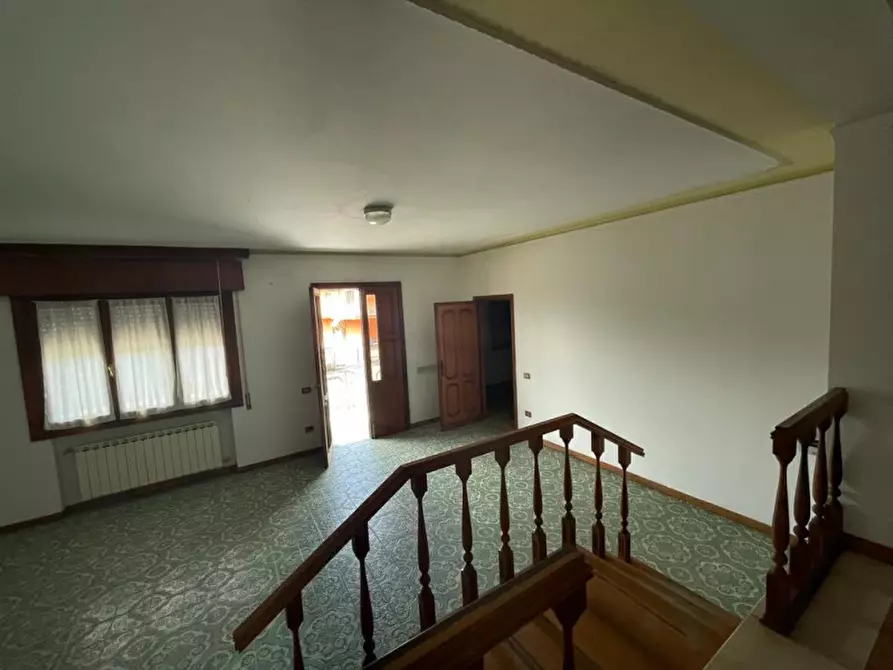 Immagine 23 di Casa indipendente in vendita  in VIA PASCOLI a Salzano