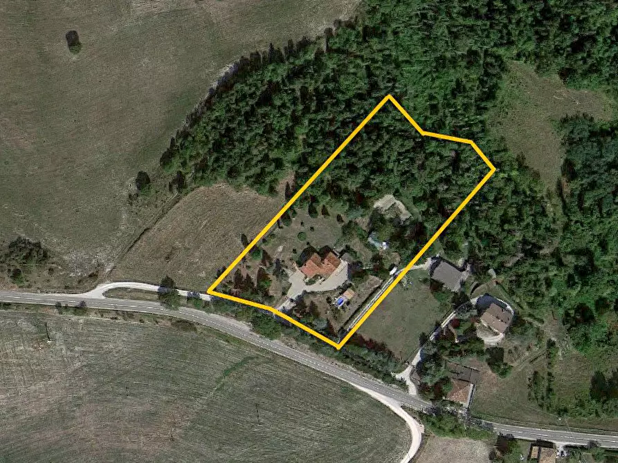 Immagine 18 di Casa trifamiliare in vendita  in strada provinciale delle Cesane 109 a Urbino