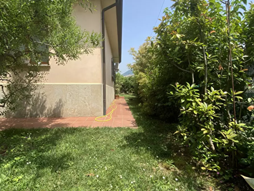 Immagine 24 di Casa indipendente in vendita  in via Ugo Foscolo a Vo