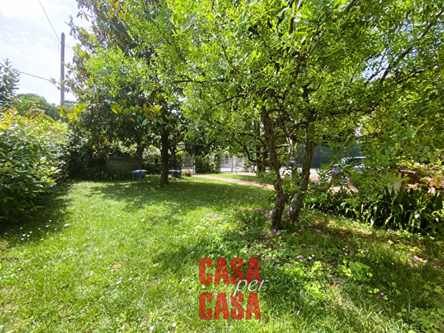 Immagine 27 di Casa indipendente in vendita  in via Ugo Foscolo a Vo