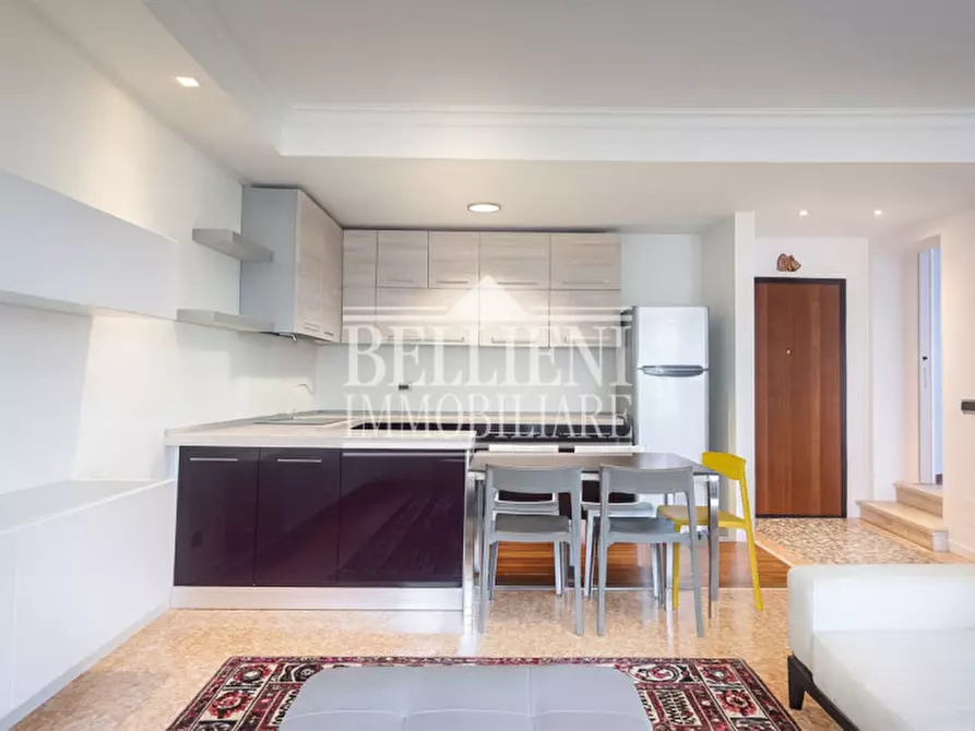 Immagine 3 di Appartamento in vendita  in viale margherita a Vicenza