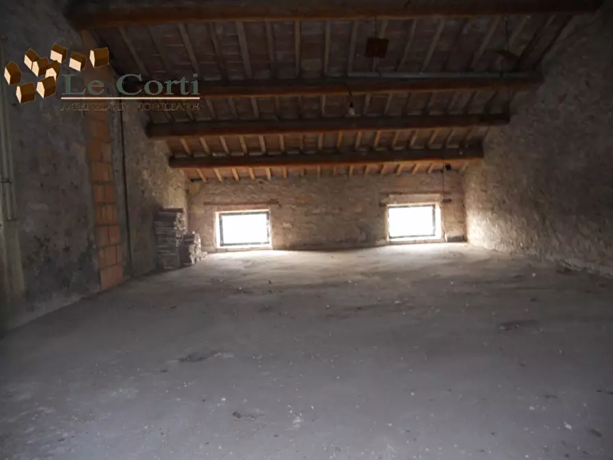 Immagine 6 di Rustico / casale in vendita  a Alonte