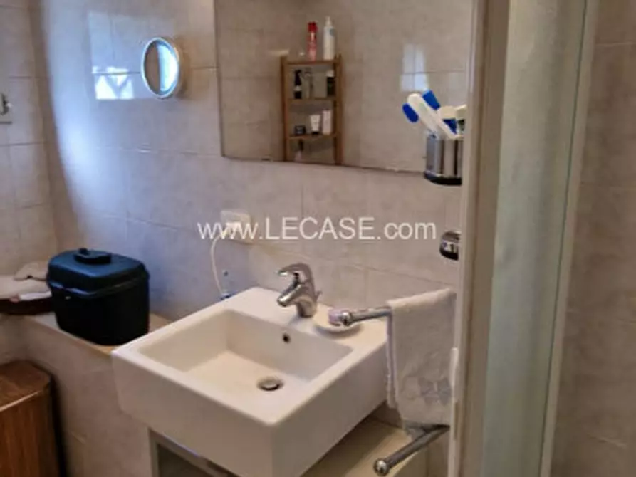 Immagine 5 di Casa bifamiliare in vendita  in via Firenze a Forte Dei Marmi