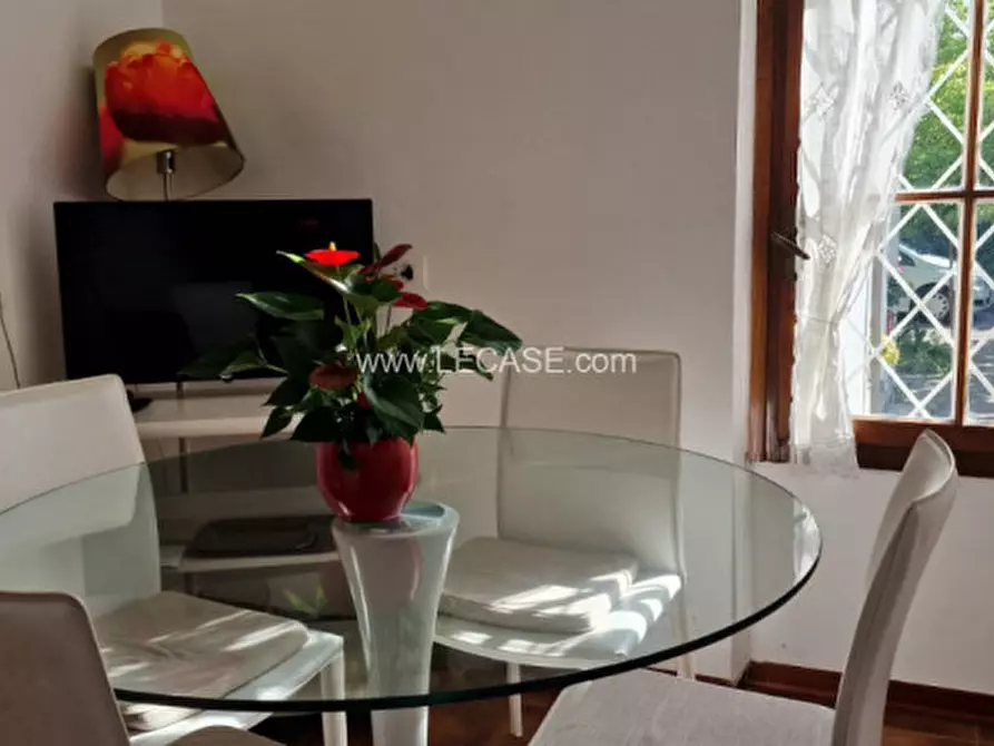 Immagine 6 di Casa bifamiliare in vendita  in via Firenze a Forte Dei Marmi