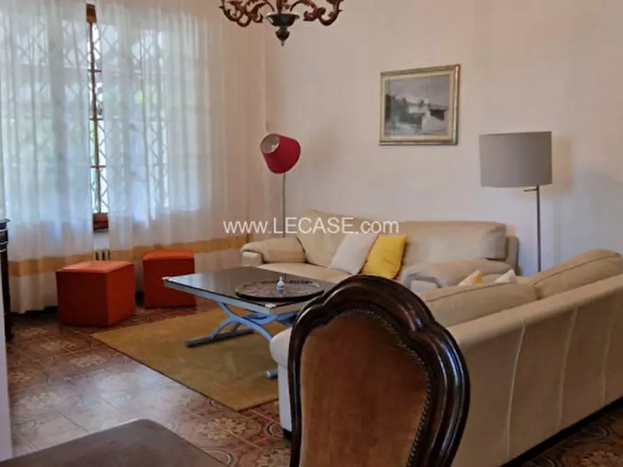 Immagine 11 di Casa bifamiliare in vendita  in via Firenze a Forte Dei Marmi