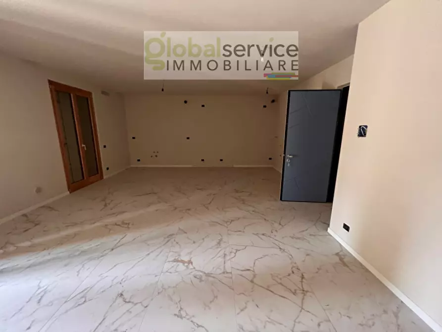 Immagine 10 di Appartamento in vendita  in Via San Germano, 1 a Calcinato