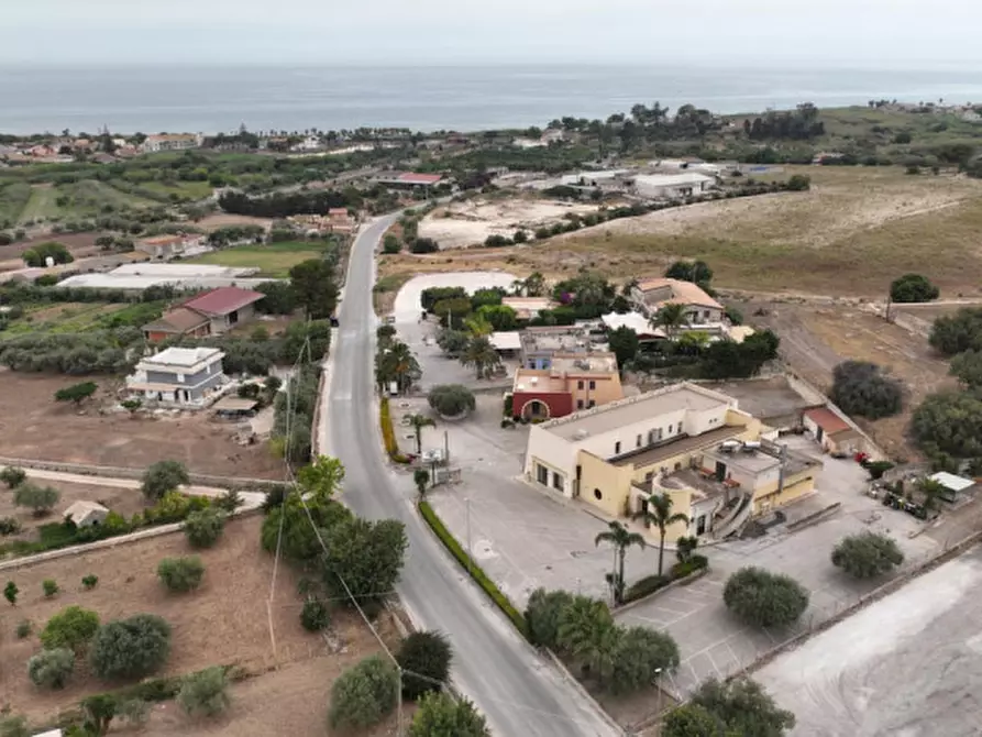 Immagine 21 di Hotel in vendita  in SC 40 a Ispica