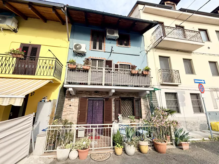 Immagine 3 di Villetta a schiera in vendita  in Piazza Monte Tabor 41 a Torino