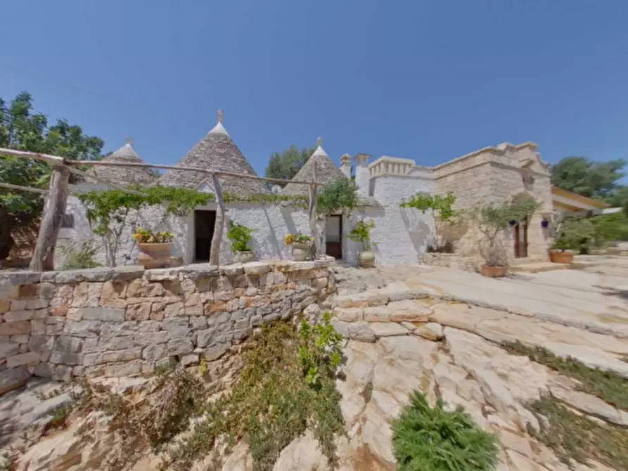 Immagine 3 di Rustico / casale in vendita  a Fasano