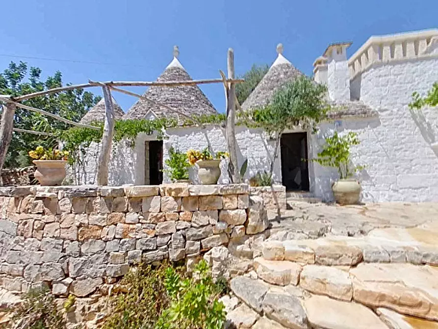 Immagine 19 di Rustico / casale in vendita  a Fasano