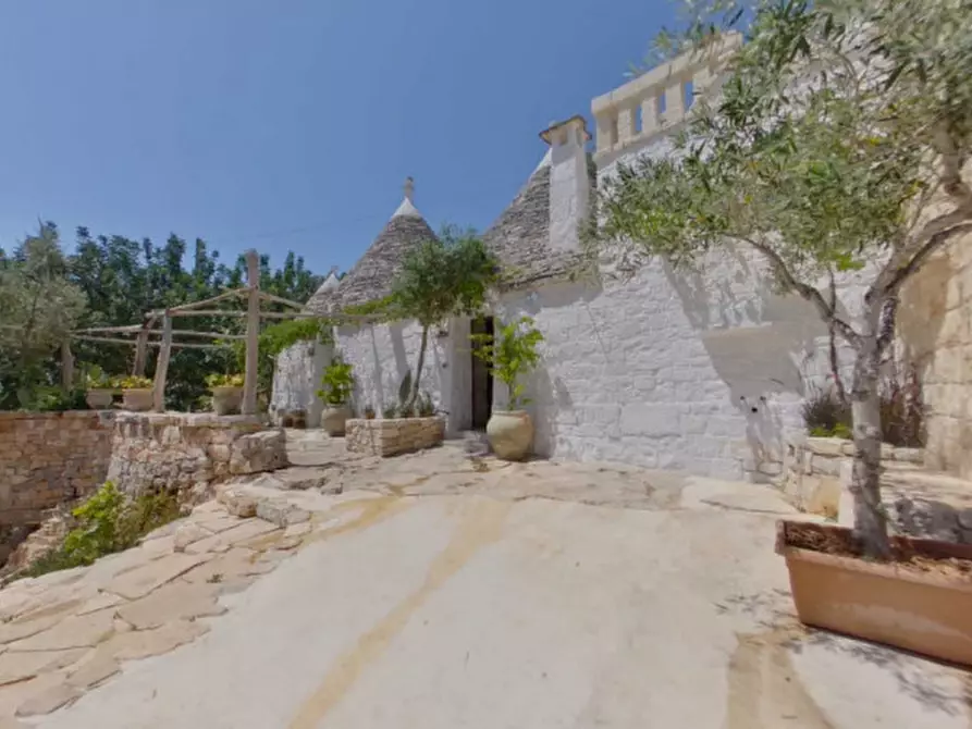 Immagine 20 di Rustico / casale in vendita  a Fasano