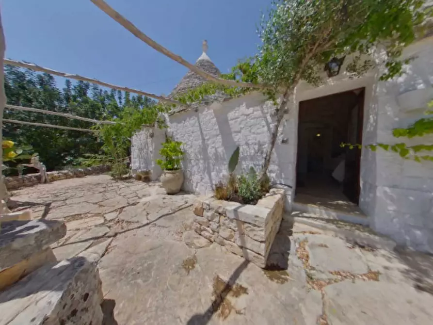 Immagine 21 di Rustico / casale in vendita  a Fasano