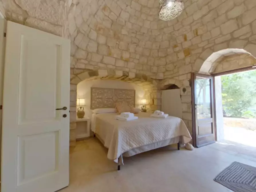 Immagine 22 di Rustico / casale in vendita  a Fasano