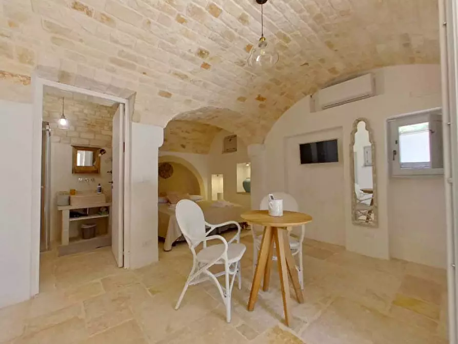 Immagine 42 di Rustico / casale in vendita  a Fasano