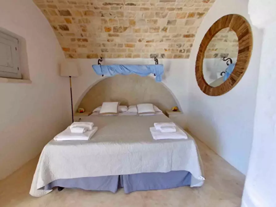 Immagine 49 di Rustico / casale in vendita  a Fasano