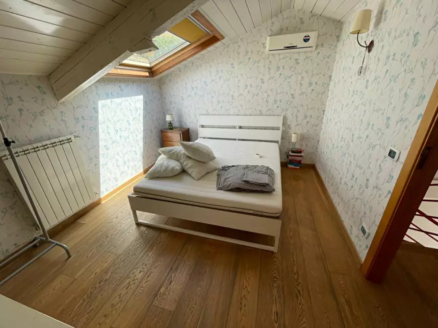 Immagine 8 di Appartamento in affitto  in San Biagio dei Librai 23 a Napoli