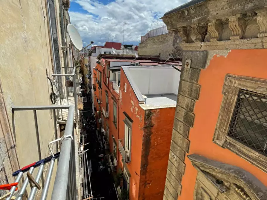 Immagine 13 di Appartamento in affitto  in San Biagio dei Librai 23 a Napoli