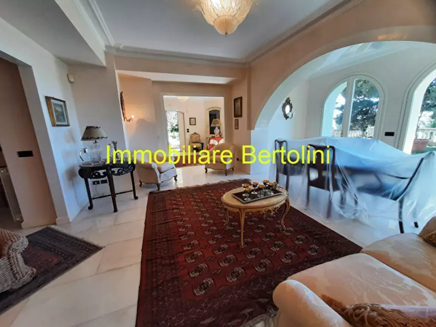Immagine 9 di Villa in affitto  in c.so marconi a San Remo